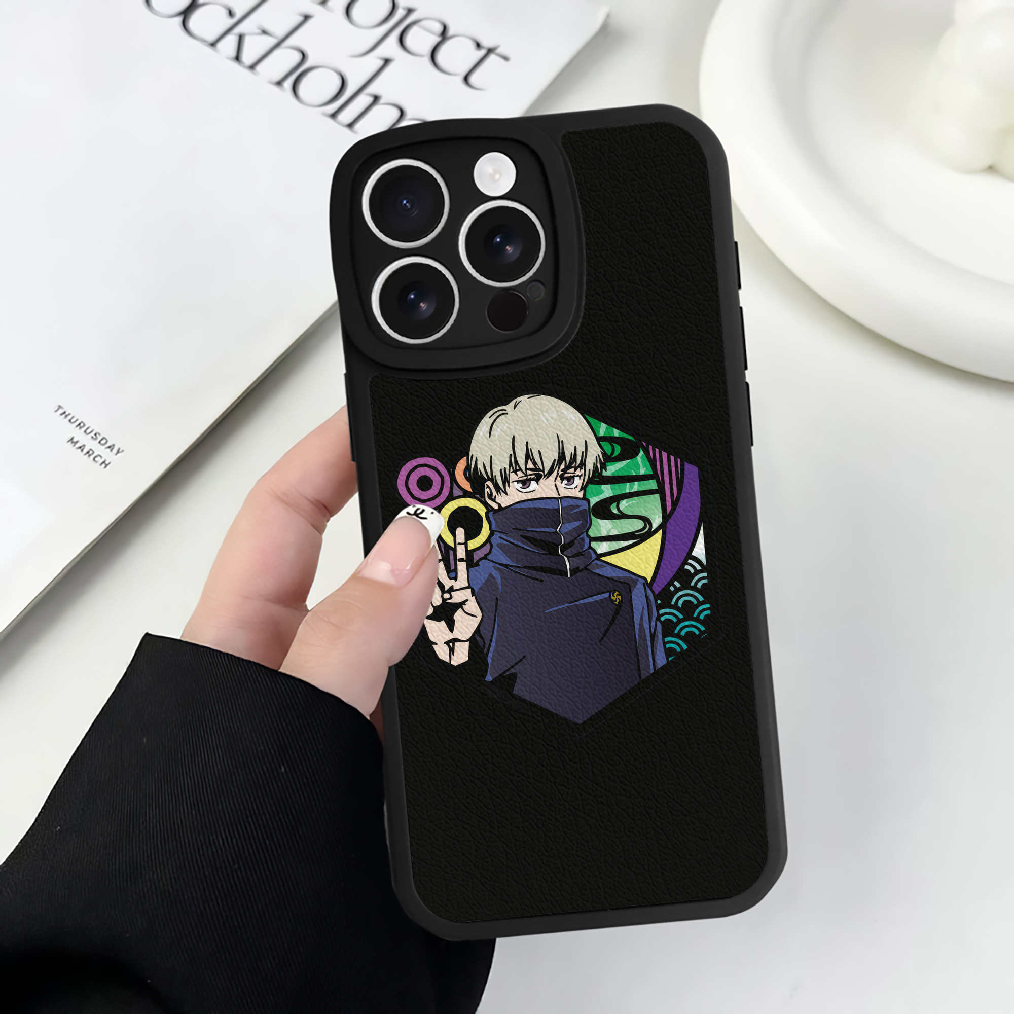 （画像用） 呪術廻戦 Jujutsu Kaisen 【iPhone 16シリーズ対応】シリコンスマホケース（レザー調） 材質：シリコン